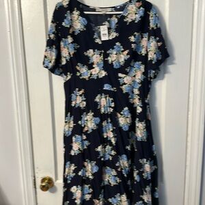 Navy floral dress with pockets